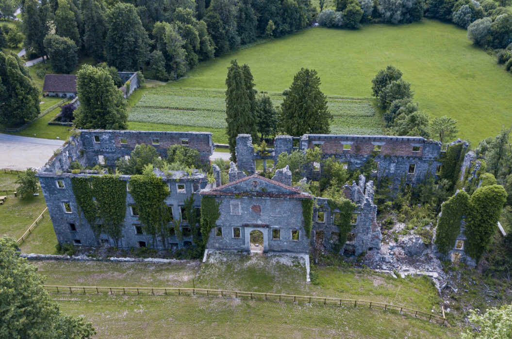 Hošperk Castle (Haasberg) - Planina field